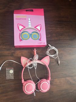 Kids Headphone Unicorn 🦄 Light up + New Battery