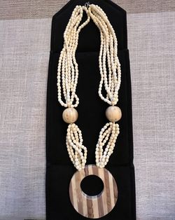 Vintage Statement Necklace/Wood Needed Vintage Necklace