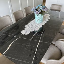 European Brand Dinner Table Set And Console