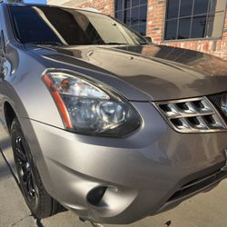 2015 Nissan Rogue Select