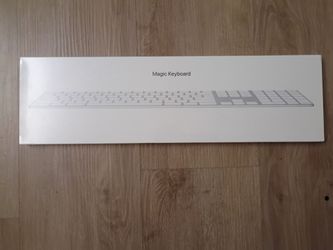Apple Magic Keyboard with Numeric Keypad
