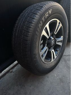 Toyotq tacoma 2017 tires