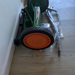 Scotts Elite 16-inch reel manual lawn mower, No box and unused