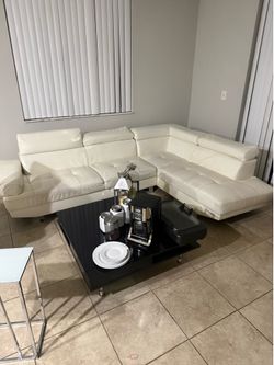 EVERYTHING - TODO / table sofa bed coffee table
