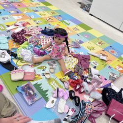 American girl doll, clothes and accessories 