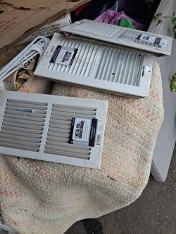 1  12x6 grille.  2 12x6 registers.    New