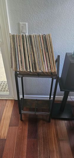 Music albums vinyl records