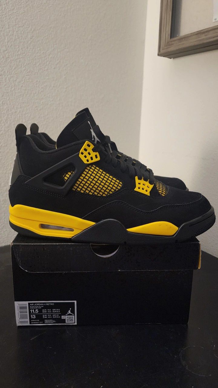 Jordan Retro 4 Thunder S 11.5
