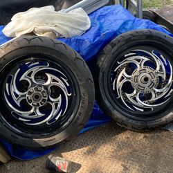 17”motorcycle (predator)Rims  And Tires   Come Off My 2012 Kawasaki 1400 R