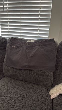 Hollister Grey Skirt Size 16