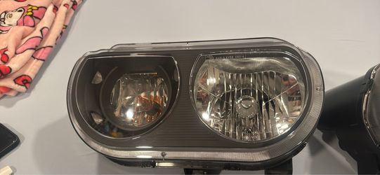 Eagle eyes head lights for a 2008-2014 dodge challenger