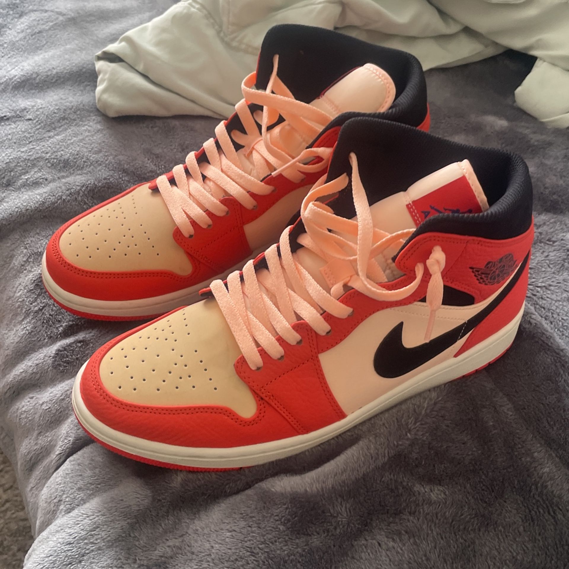 Jordan Team Orange Mid Reverse SBB Size 11