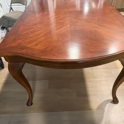 Thomasville Traditional warm finish Dining Table – 73” x 44” $500