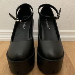 Mary Jane Chunky Platforms