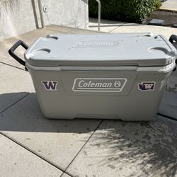 Coleman XL Cooler (Hinge Broken)