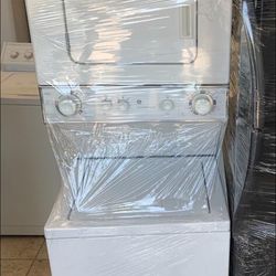 GE Space Maker 24" Washer / Dryer 110v