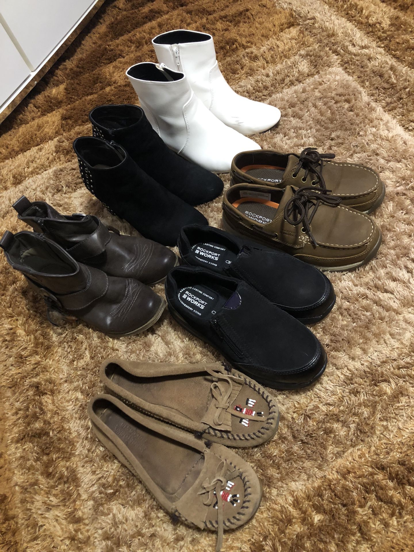 Women’s Shoes (size 7)