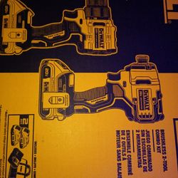 DeWalt 20V Brushless Motor Atomic Compact Series Drill And Impact,