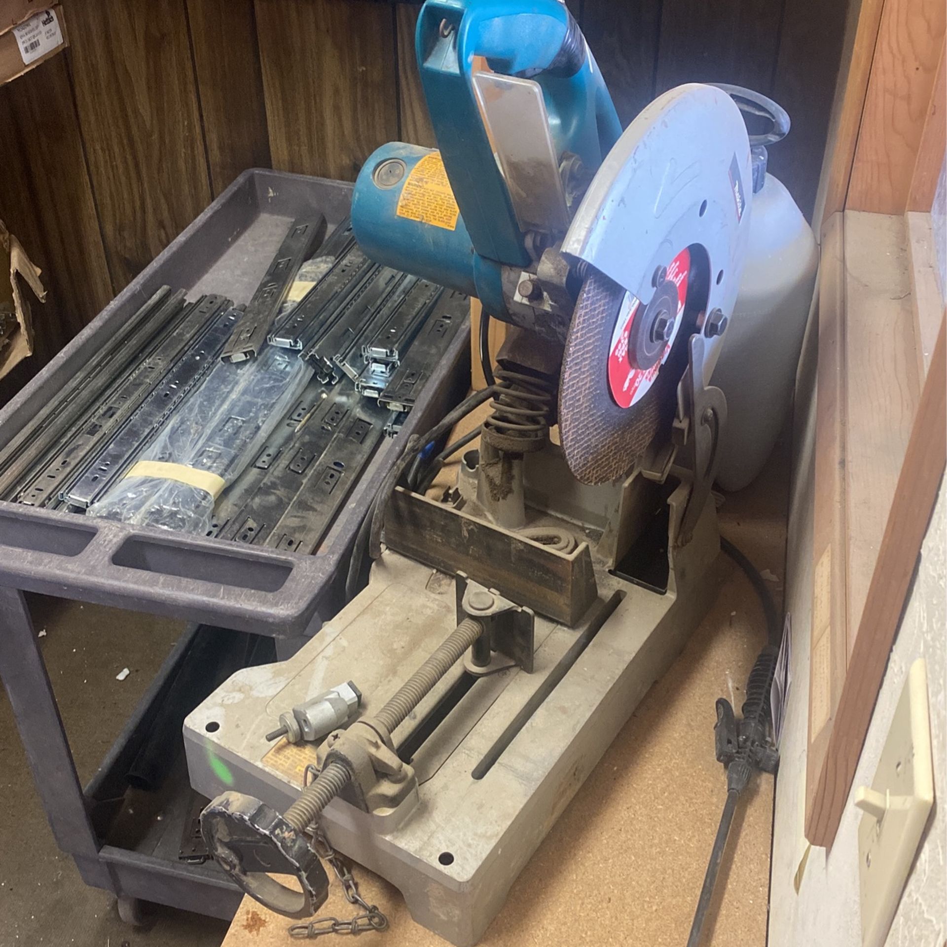 Makita Metal Chop Saw
