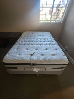 Queen power bed