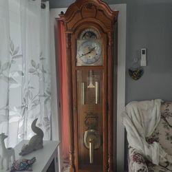 Grandfather Clock 