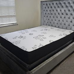 NEW QUEEN MATTRESS WITH BOX SPRING ♨️ Bed frame is not available