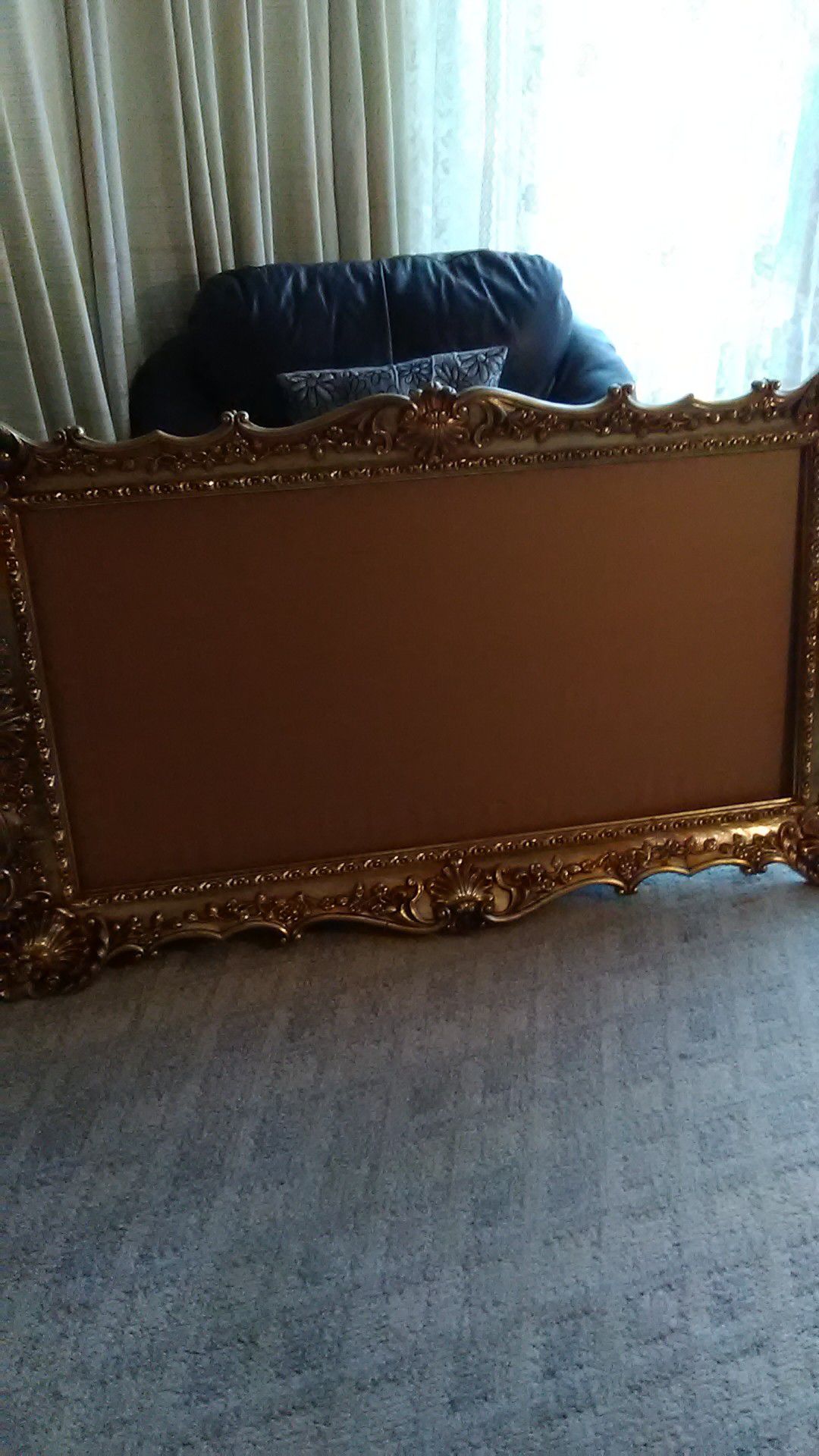 Wall Accessory, for mirror or picture/ painting.