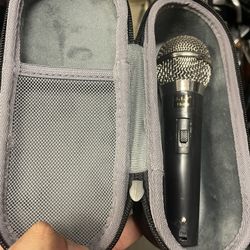 Microphone with on off switch Plus Carry Case 