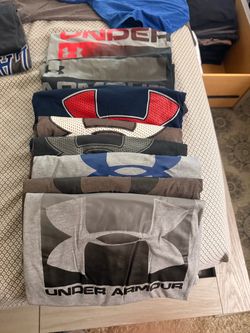 Under Armour Shirts size XL  (all 10 Shirts)