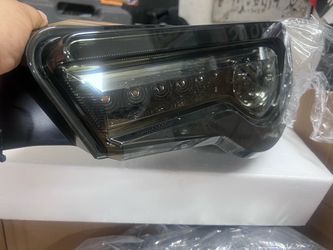 12-20 Toyota 86 tail lights