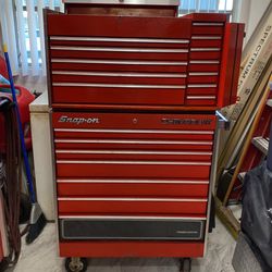 Snap-on Tool Box. Classic Vintage 19 drawer Top and Bottom Combo 