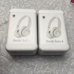 Beats Solo 4 