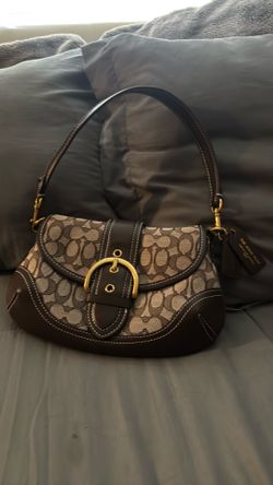 Purse lot
