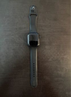 Apple Watch Series 7 Aluminum 45MM