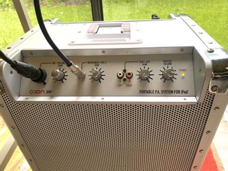 iON/ALESIS BLOCK~ROCKER PORTABLE/POWERED VOCAL/GUITAR/KARAOKE P.A. & HOME AUDIO SYSTEM…