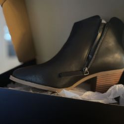 Women’s Western Bootie 