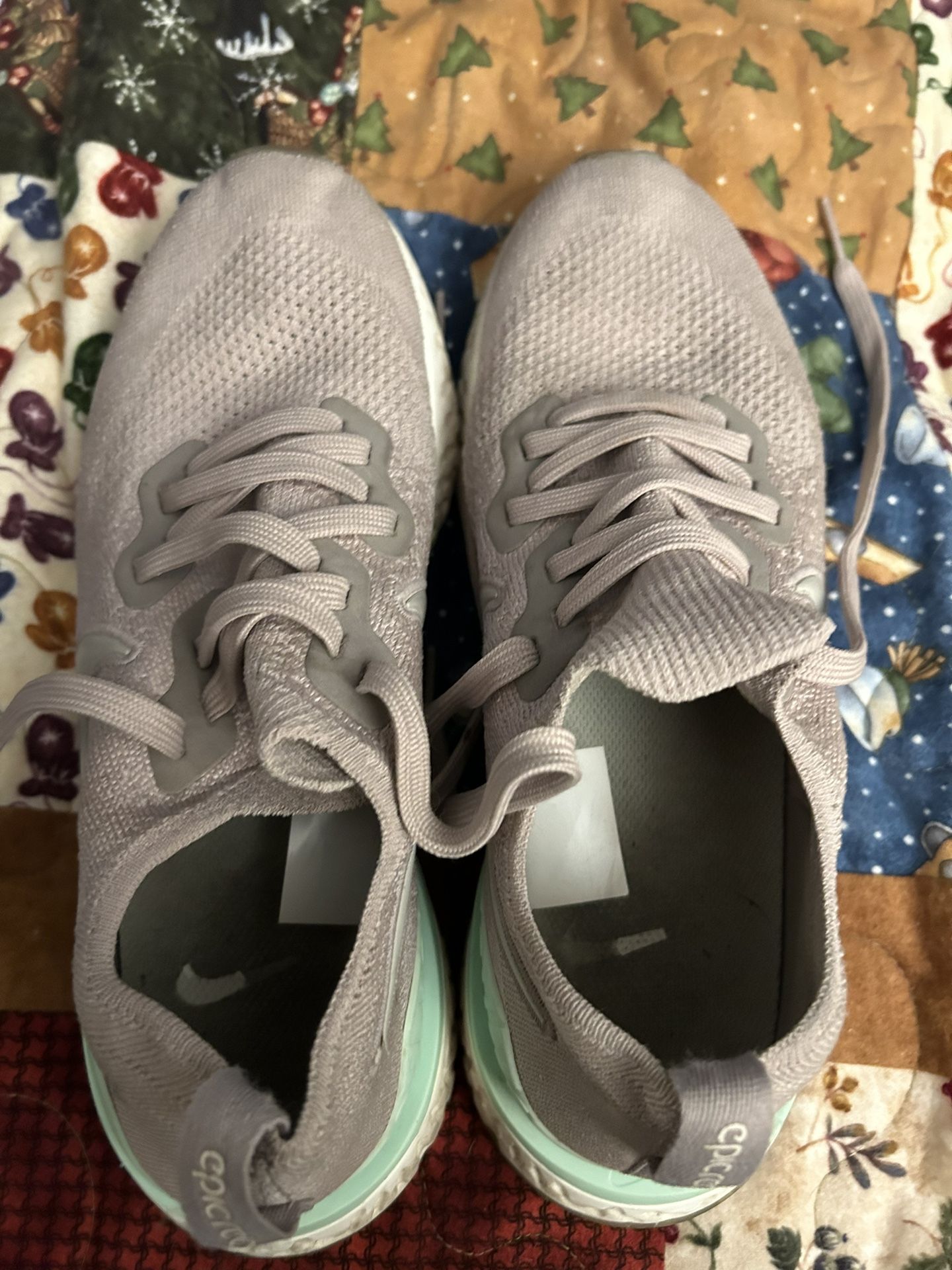 Women’s size 9.5 Nike epic react.