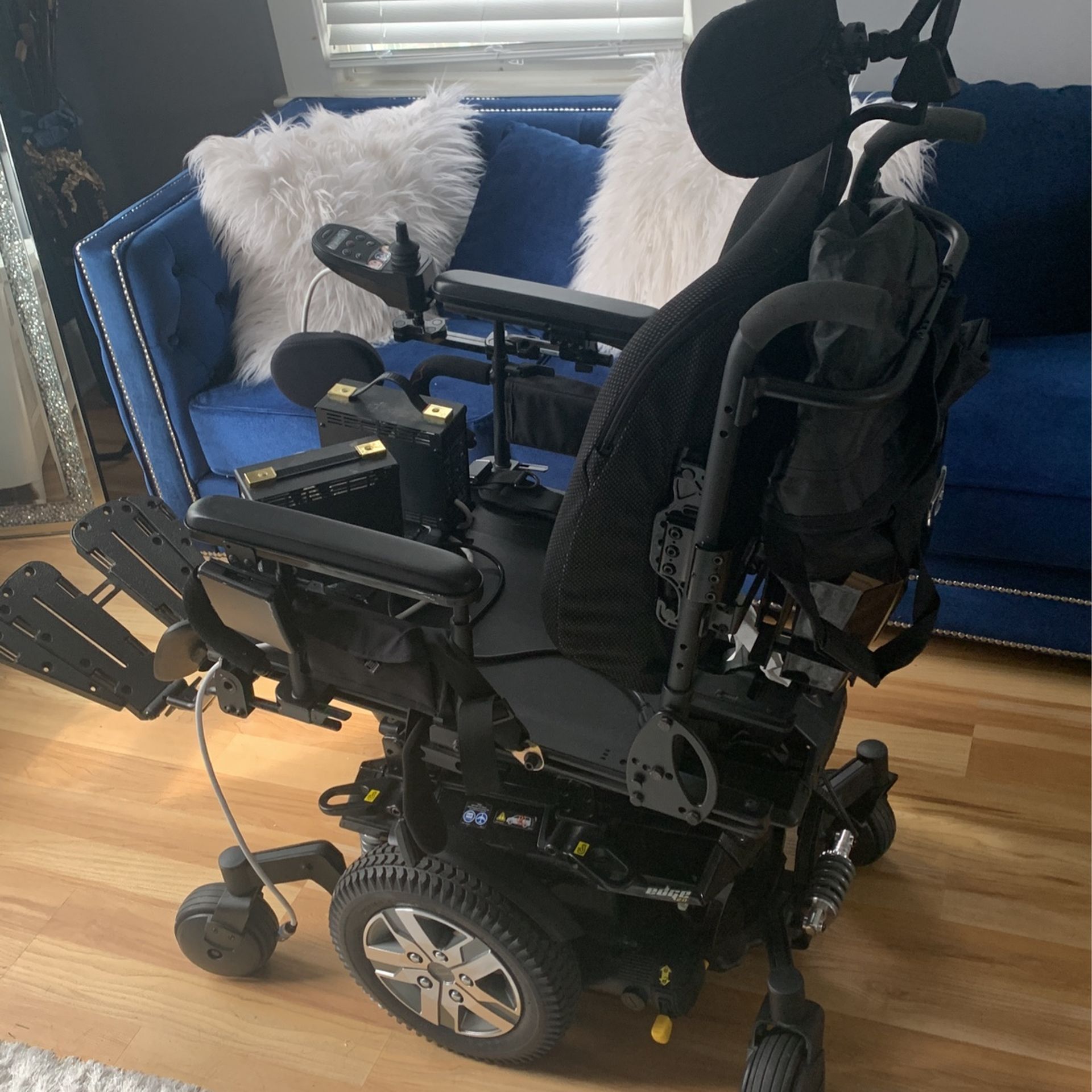Electric Wheels chair works like new