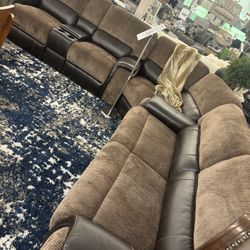 Beautiful Reclining Sectional With Console