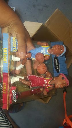 Lebron james/ Carmelo anthony bobblehead