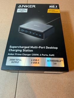 Anker Prime Supercharged Multi-Port Desktop Charging Station, 200W 6-Port GaN Desktop Charger
