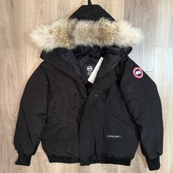 Canada goose Chilliwack Parka L/XL black 