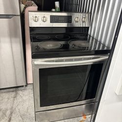Stove Samsung . Price Including Delivery 