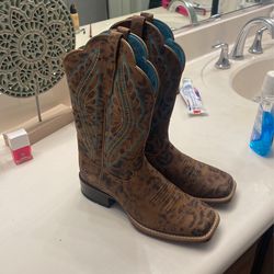 Ariat Boots Women Wore Them Twice Don’t Need 