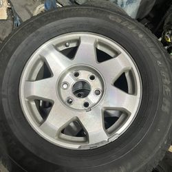 4 Chevy Rims. No Center Caps. 6 Lug