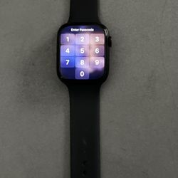 Apple watch series 8