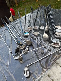 26 GOLF CLUBS