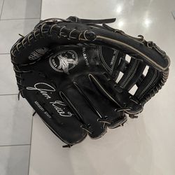 Excellent Baseball Glove 