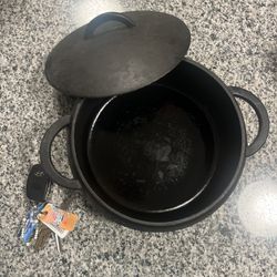 Solid Cast Iron Pot