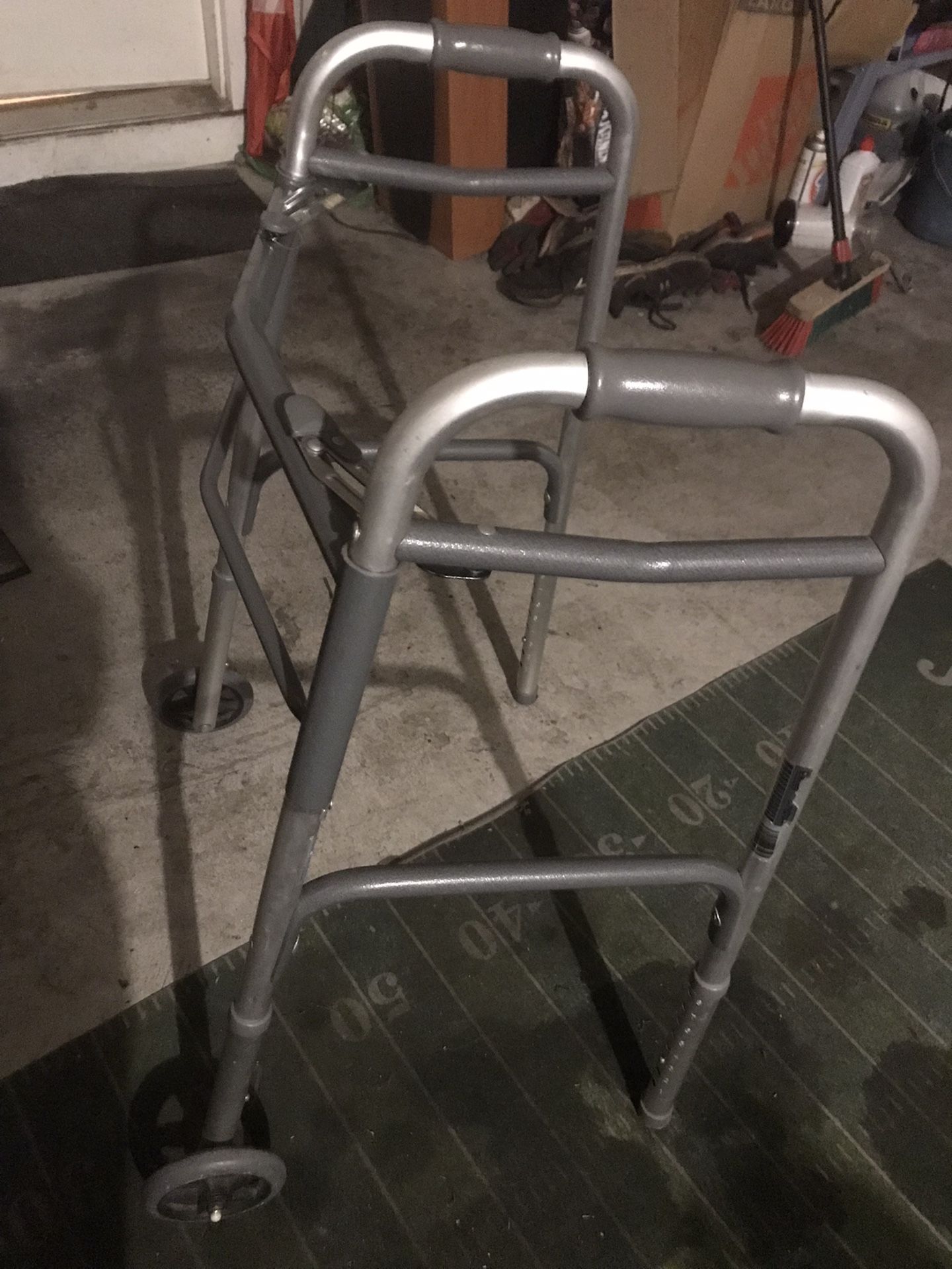 Drive 2 Wheel Walker NEED GONE ASAP